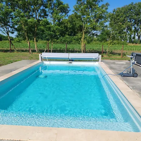 Maison 9 Personnes Pour Les événements Sportifs * Laigne-en-Belin